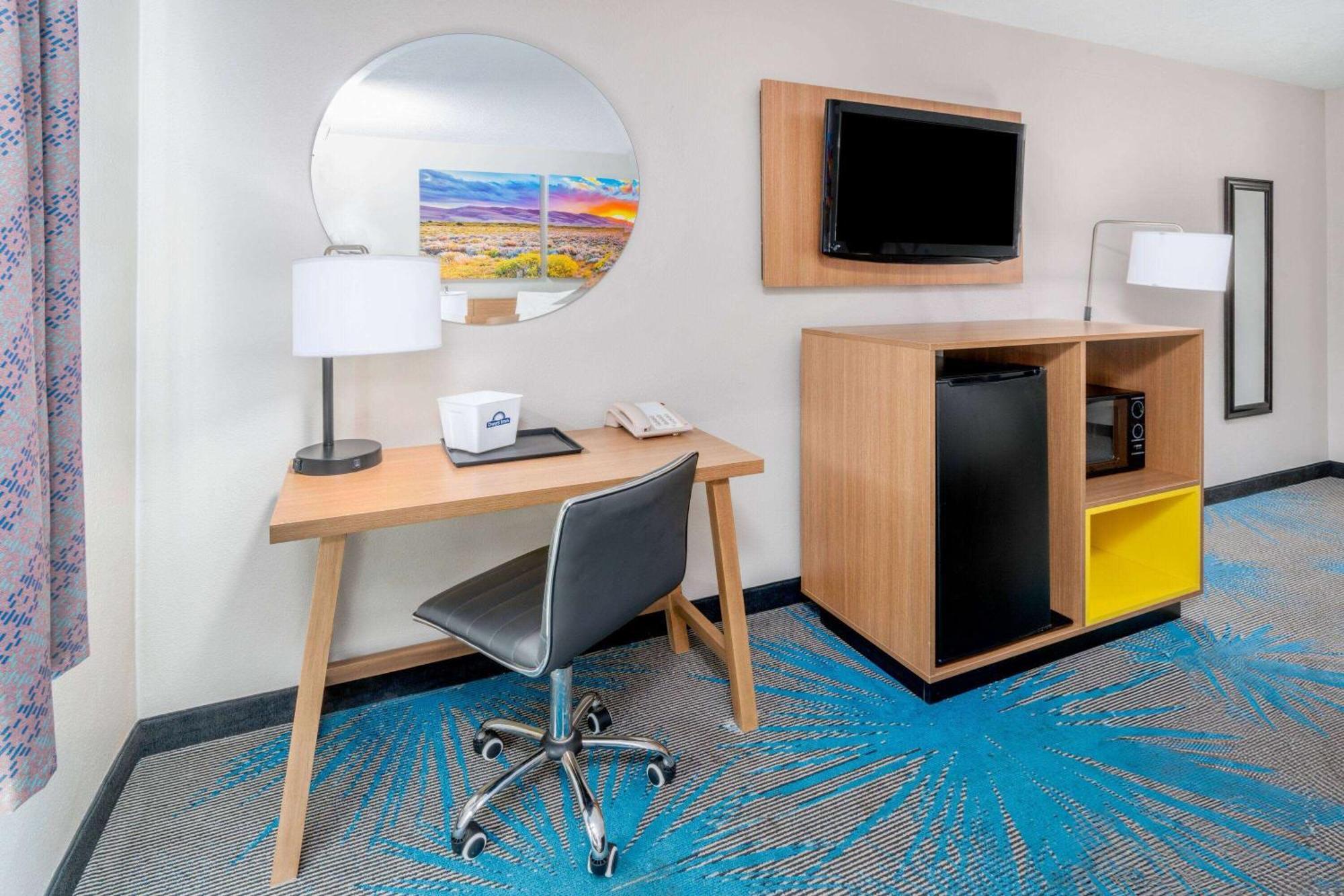 Days Inn By Wyndham Los Lunas Luaran gambar